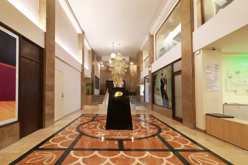 Holiday Inn Hotel & Suites Guadalajara-Centro Historico