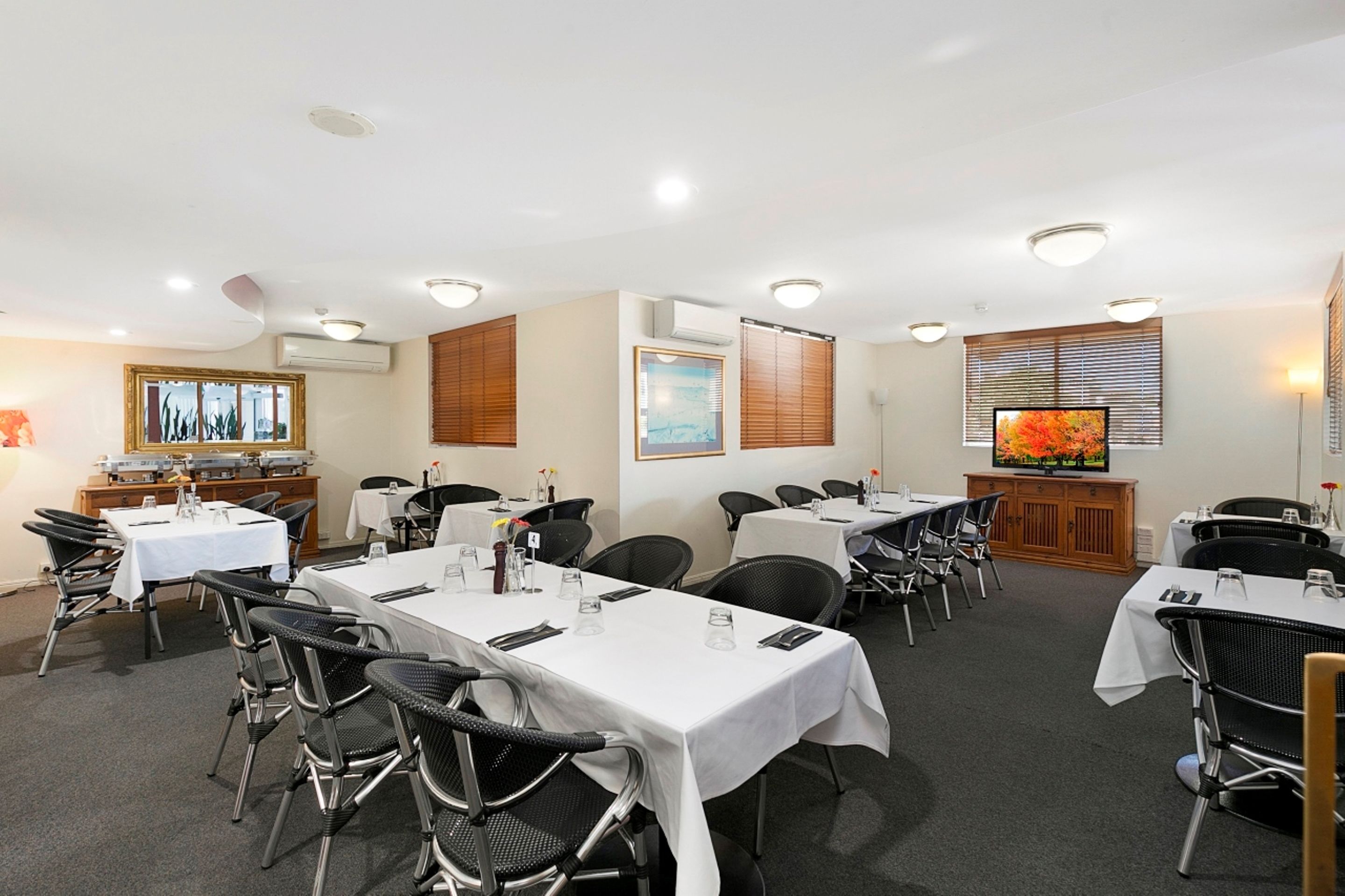 The Wellington Apartment Hotel