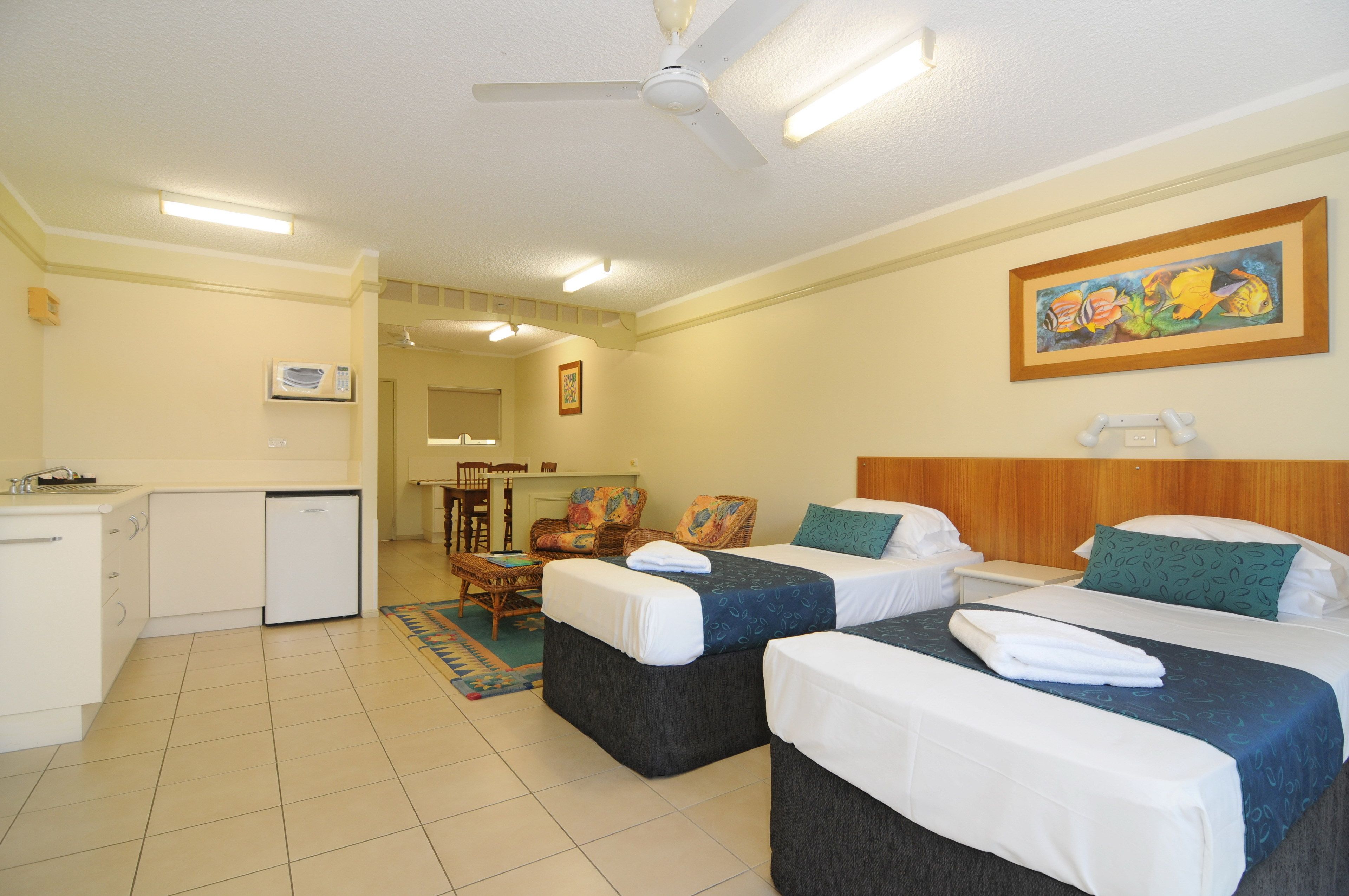 Cairns Queenslander Hotel & Apartments