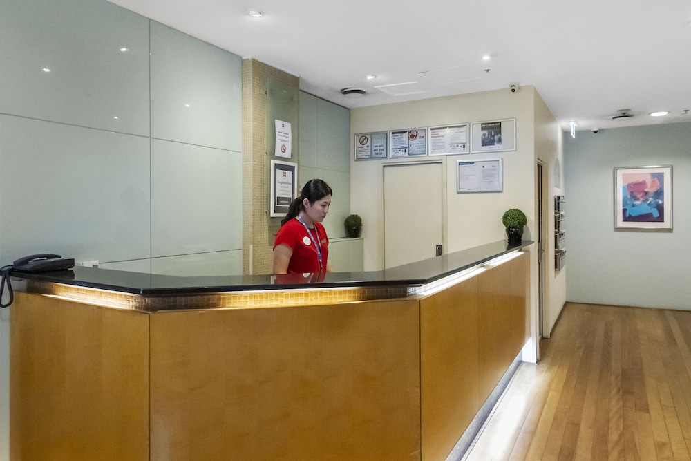 Melbourne Hotel CBD