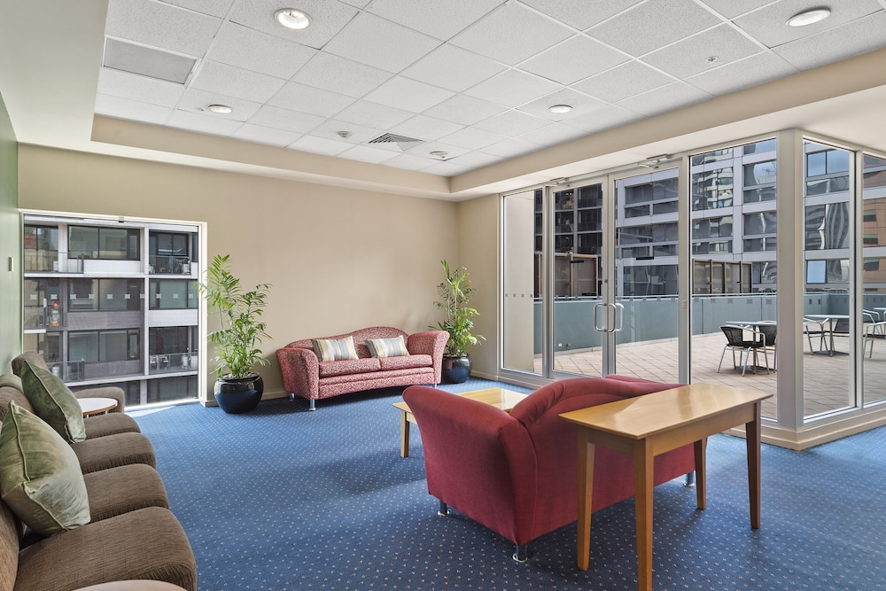 Melbourne Hotel CBD