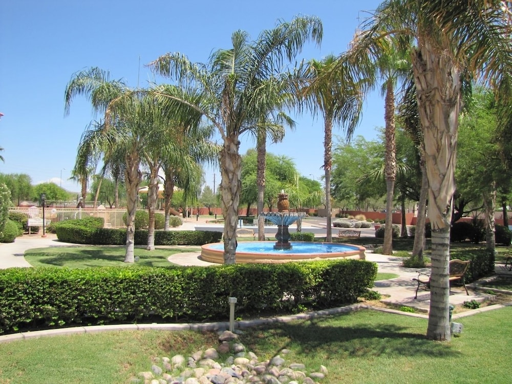 Fountain, Westgate Painted Mountain Golf Resort