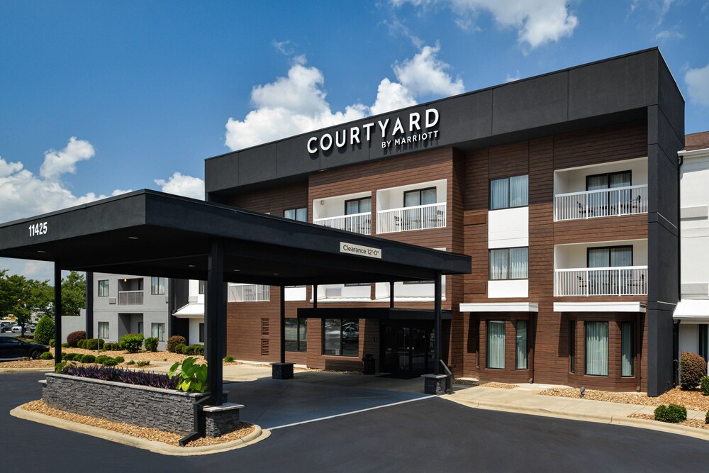 Courtyard by Marriott Charlotte/Matthews