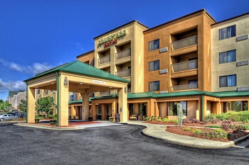 Courtyard by Marriott Burlington