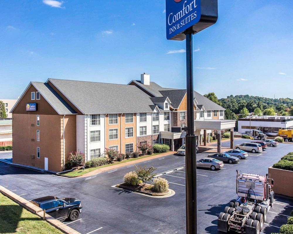 Comfort Inn & Suites Ballpark Area