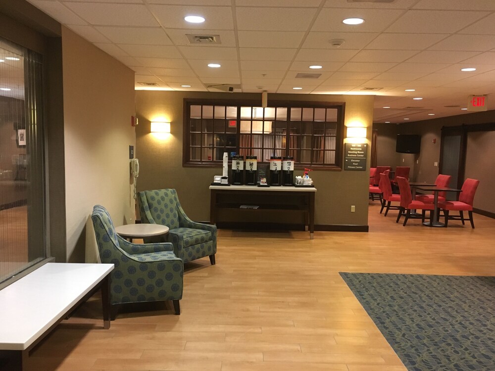 Hampton Inn Bedford