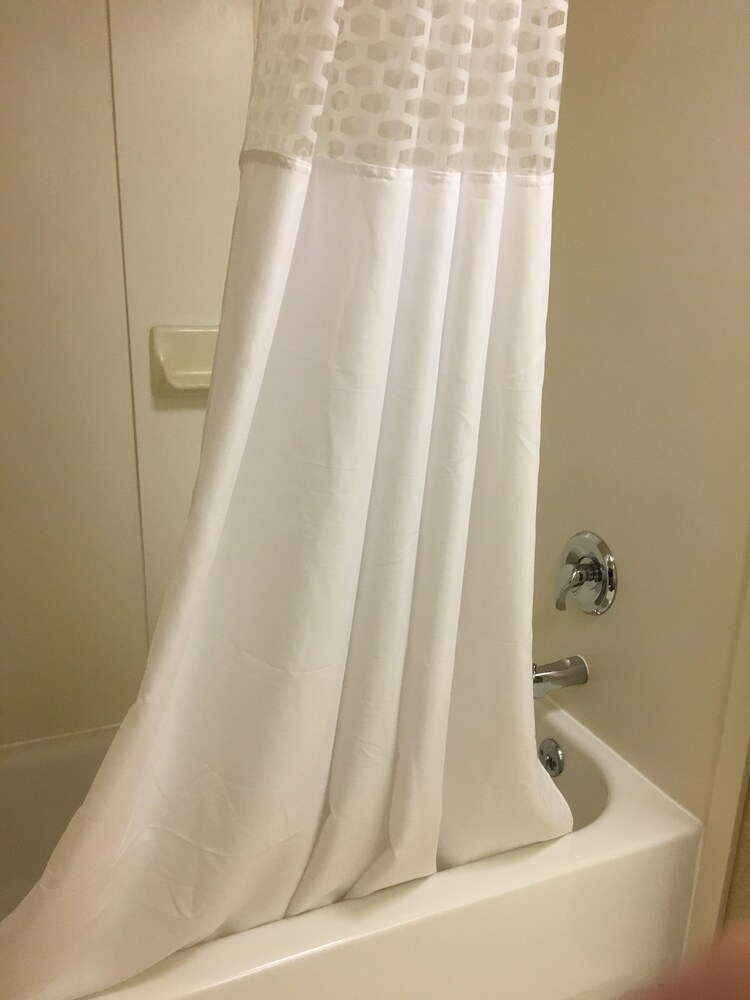 Hampton Inn Bedford
