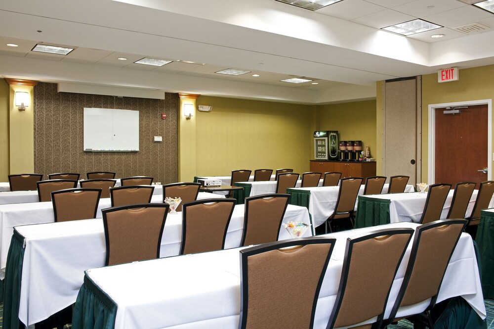 SpringHill Suites by Marriott Chicago Naperville/Warrenville