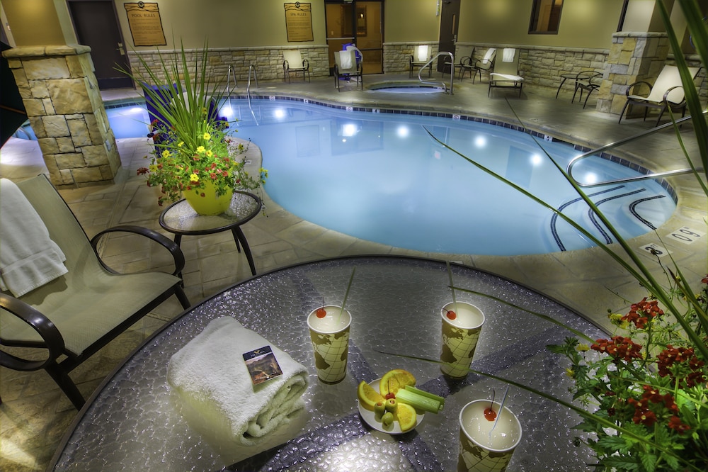 Indoor pool, The Grand Hotel at the Grand Canyon