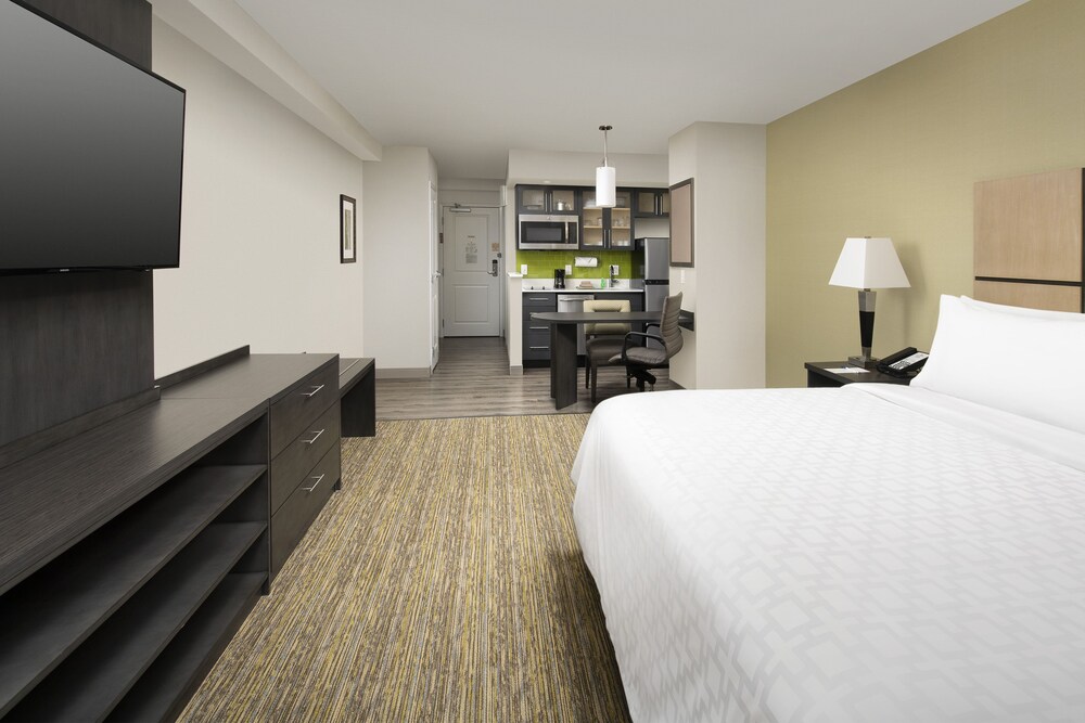 Candlewood Suites Alexandria West In Alexandria Hotel Rates