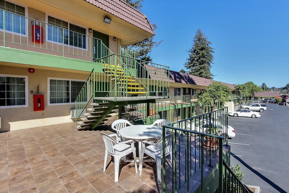 Quality Inn Santa Cruz In Santa Cruz Hotel Rates Reviews On Orbitz