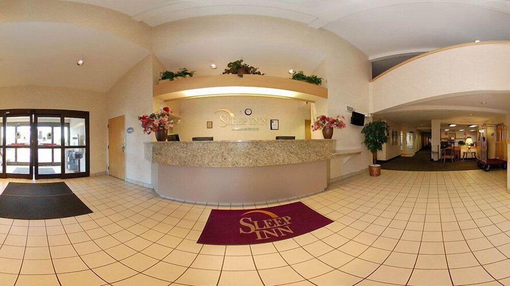 4 Best Hotels With Smoking Room Near Denver, Colorado Trip101