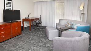 Premium bedding, desk, iron/ironing board, free cribs/infant beds