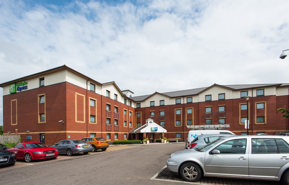 Holiday Inn Express Bristol - Filton, an IHG Hotel