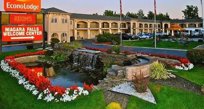 Econo Lodge At The Falls North