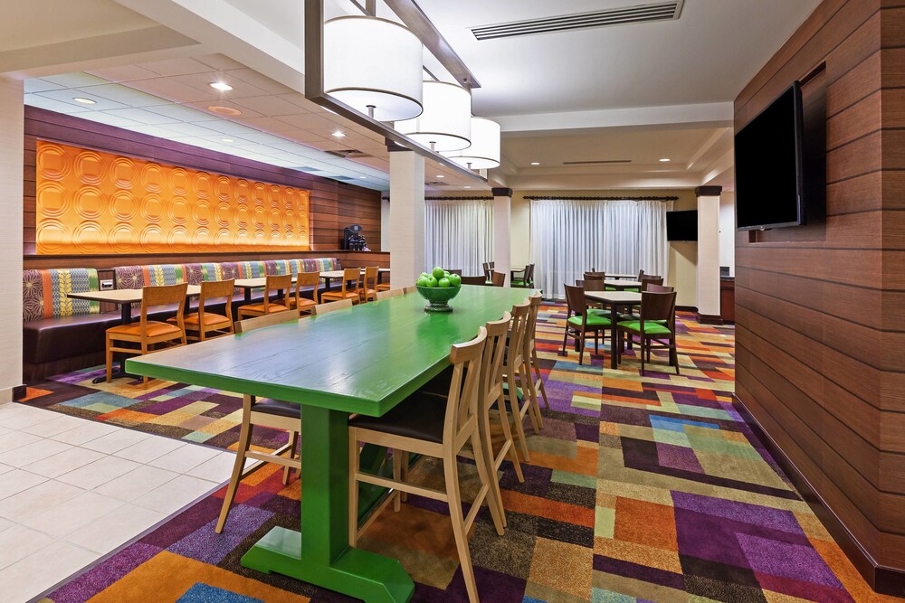 Fairfield Inn and Suites by Marriott Austin Northwest/Domain