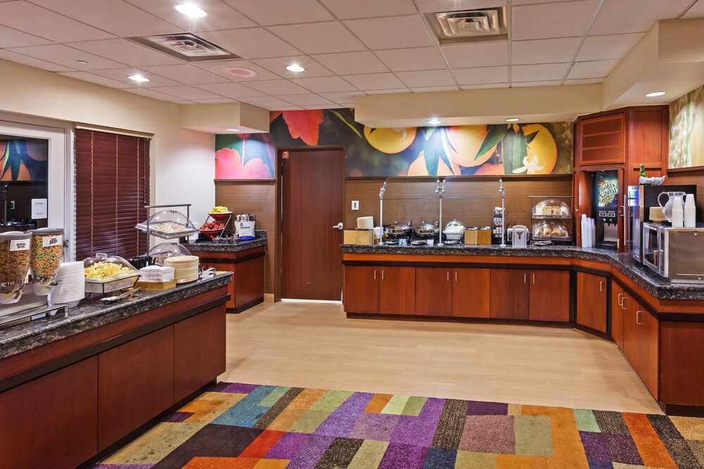 Fairfield Inn and Suites by Marriott Austin Northwest/Domain