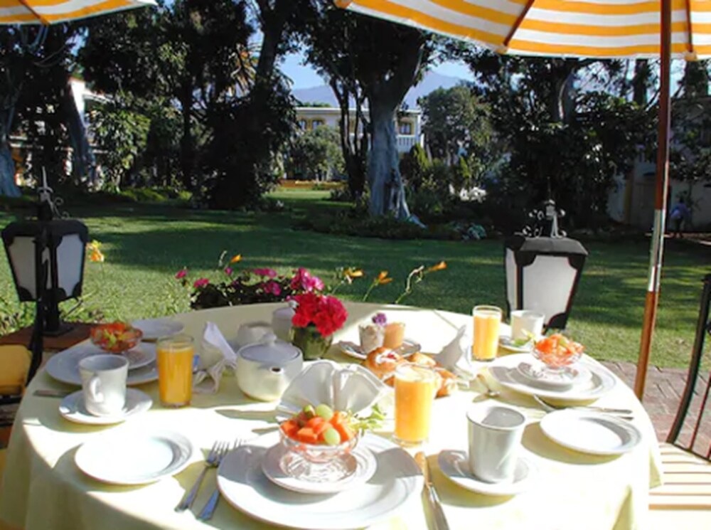 Breakfast meal, Hotel Hacienda Los Laureles - Spa