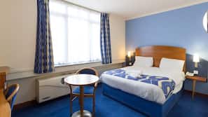 In-room safe, desk, iron/ironing board, free WiFi