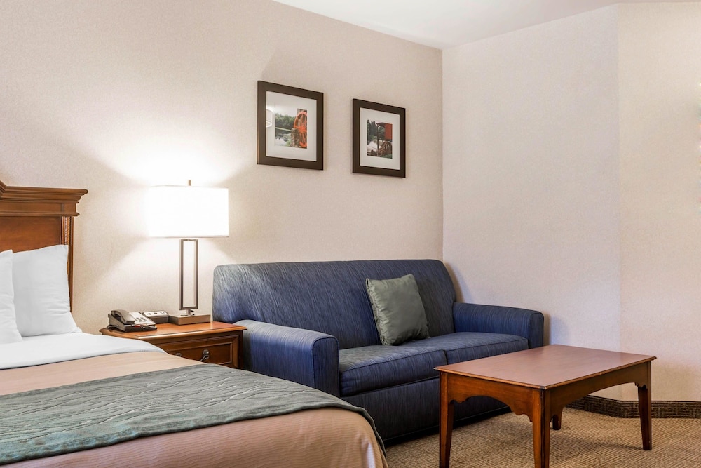 Room, Comfort Inn & Suites