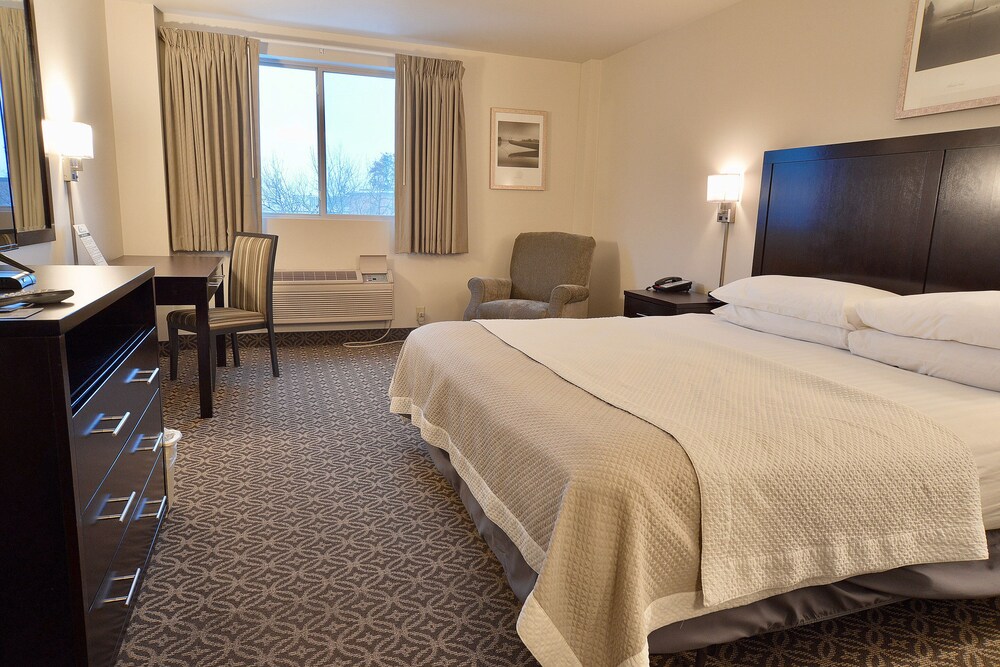 The Madison Inn by Riversage