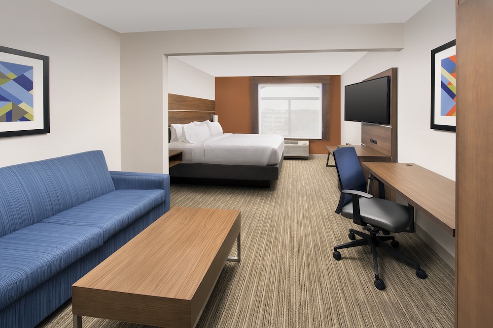 Holiday Inn Express Suites Baltimore Bwi Airport North