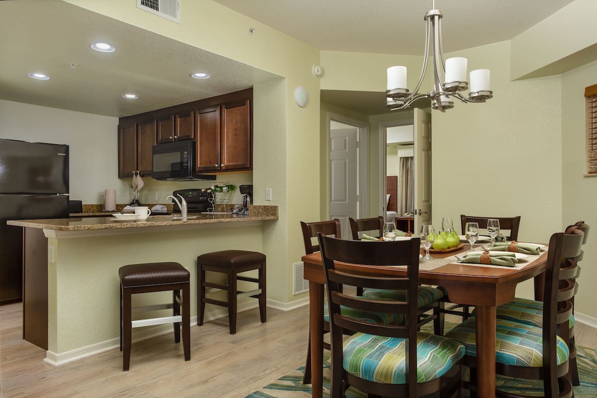 Sala de jantar (no quarto)