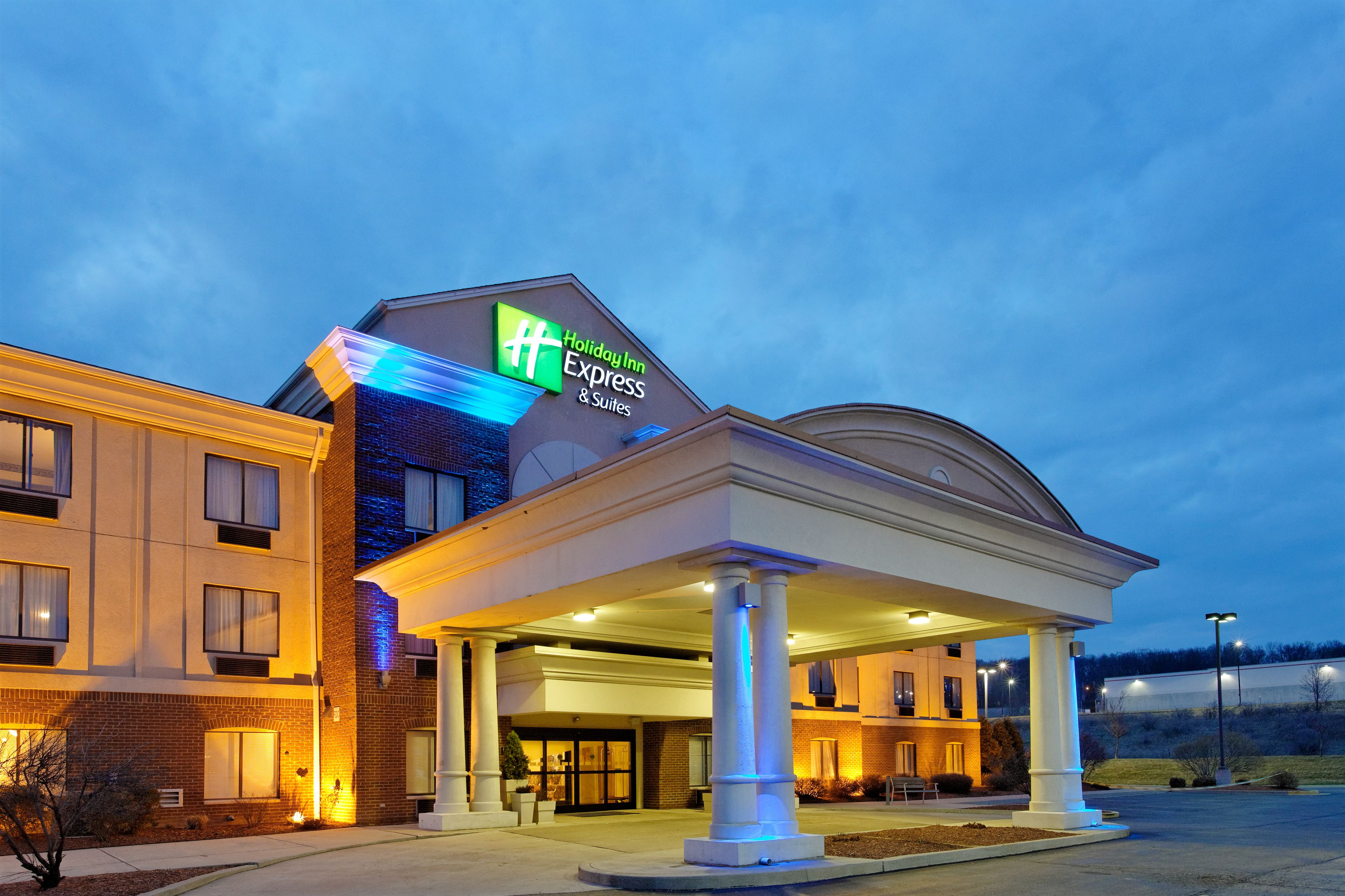 Holiday Inn Express Suites Lancaster An Ihg Hotel In Lancaster Oh Expedia
