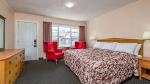 Desk, iron/ironing board, rollaway beds, free WiFi