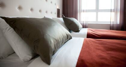 First Hotel River C