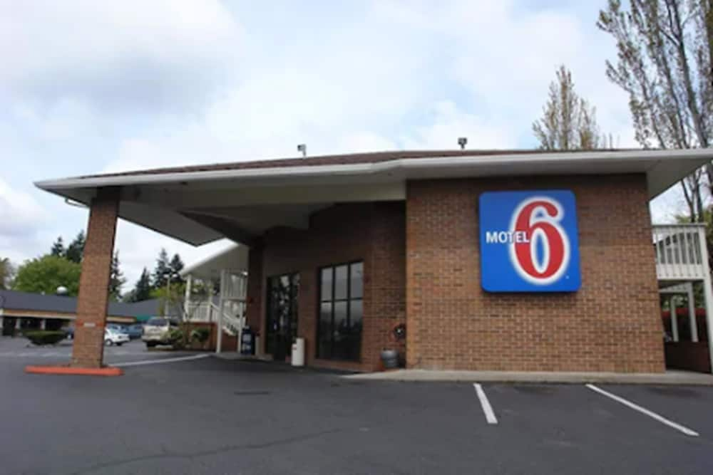 Motel 6 Vancouver, WA