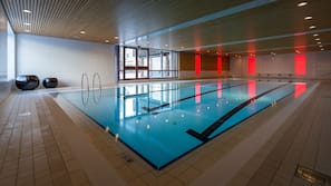 Indendørs pool