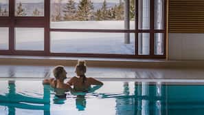 Indendørs pool