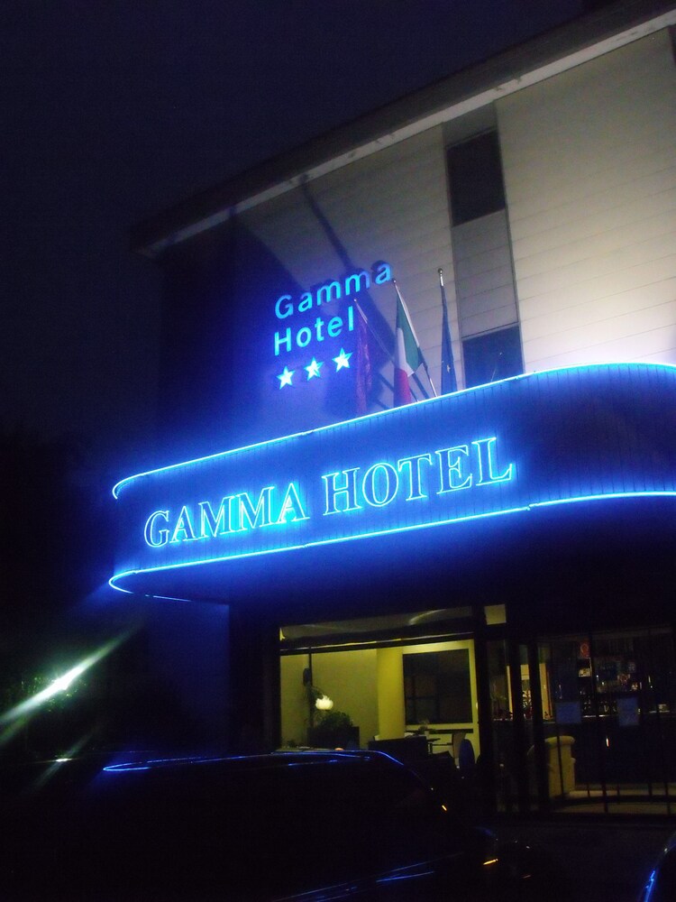 Hotel Gamma in Venice, United States