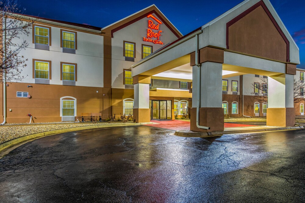 Red Roof Inn & Suites Monee