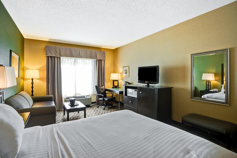 Holiday Inn Express Hotel & Suites Christiansburg, an IHG Hotel