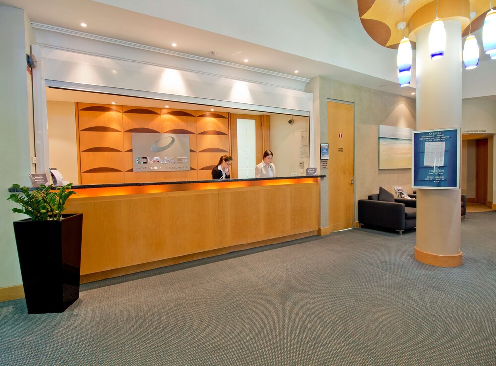 Lobby, Oaks The Entrance Waterfront Suites