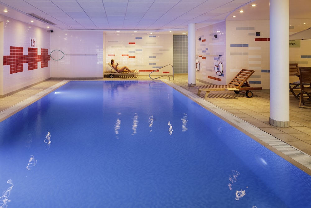 Spa, Novotel Milton Keynes