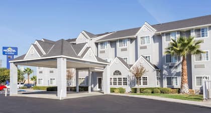 Microtel Inn & Suites by Wyndham Modesto Ceres
