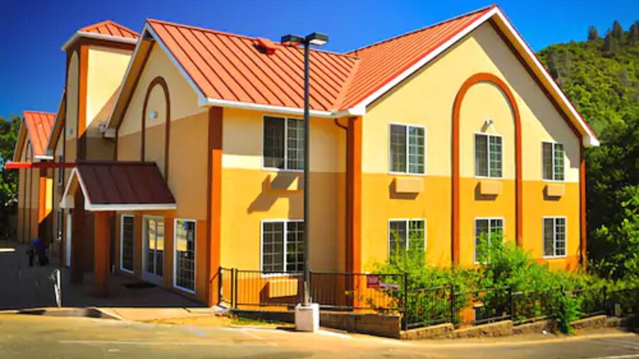 The Monarch Inn