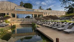 Indoor pool, outdoor pool