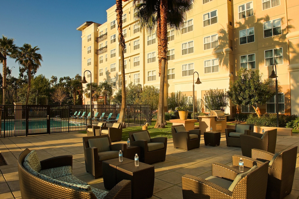 Residence Inn by Marriott Newark Silicon Valley