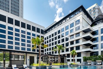 Grand Park City Hall