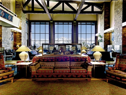 Yellowstone National Park South Entrance Hotels Find Jackson Lake Lodge