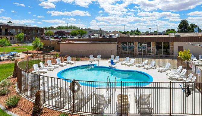 Rodeway Inn At Lake Powell In Page Az Expedia