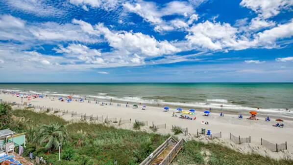 Atlantic Paradise Inn and Suites in Myrtle Beach, SC | Expedia