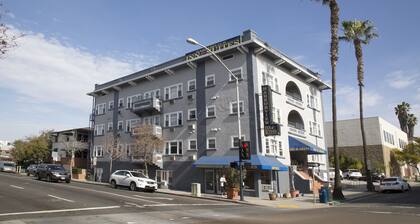 Harborview Inn & Suites San Diego Harbor