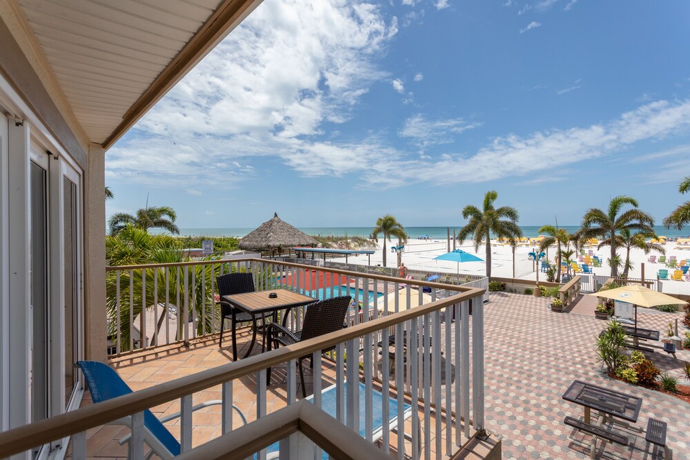 Balcony, Plaza Beach Hotel Beachfront Resort