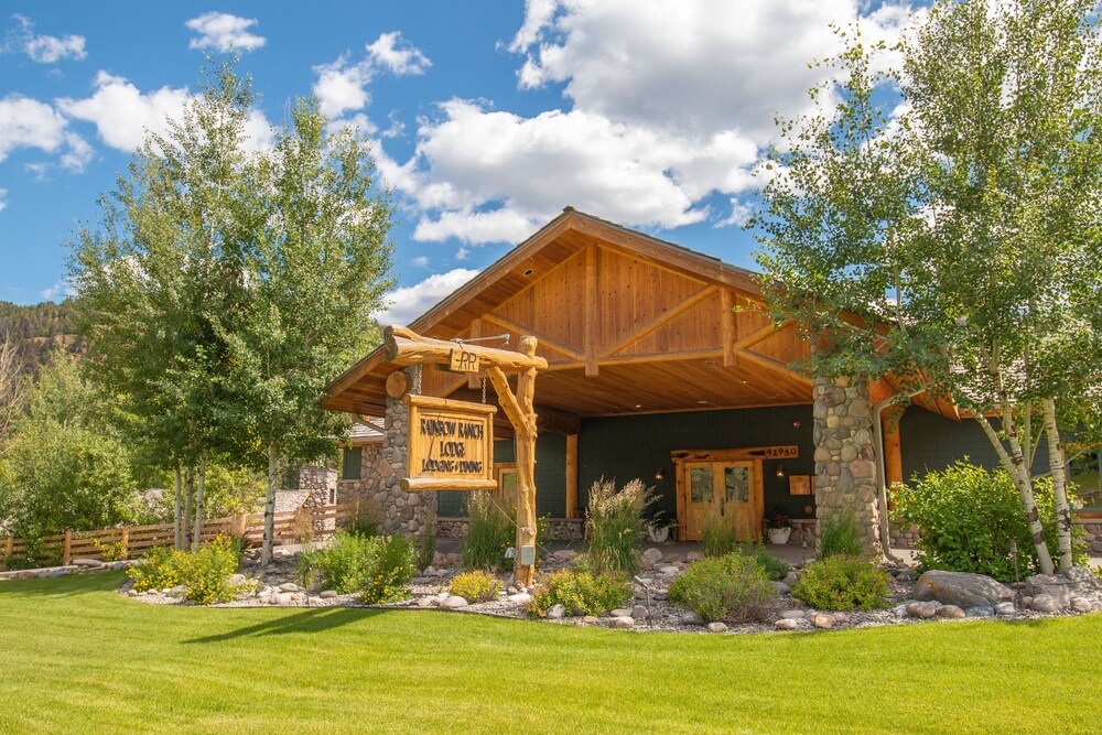 Rainbow Ranch Lodge
