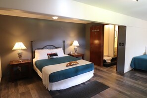 Family Suite, 2 Bedrooms, Private Bathroom | Individually decorated, free WiFi